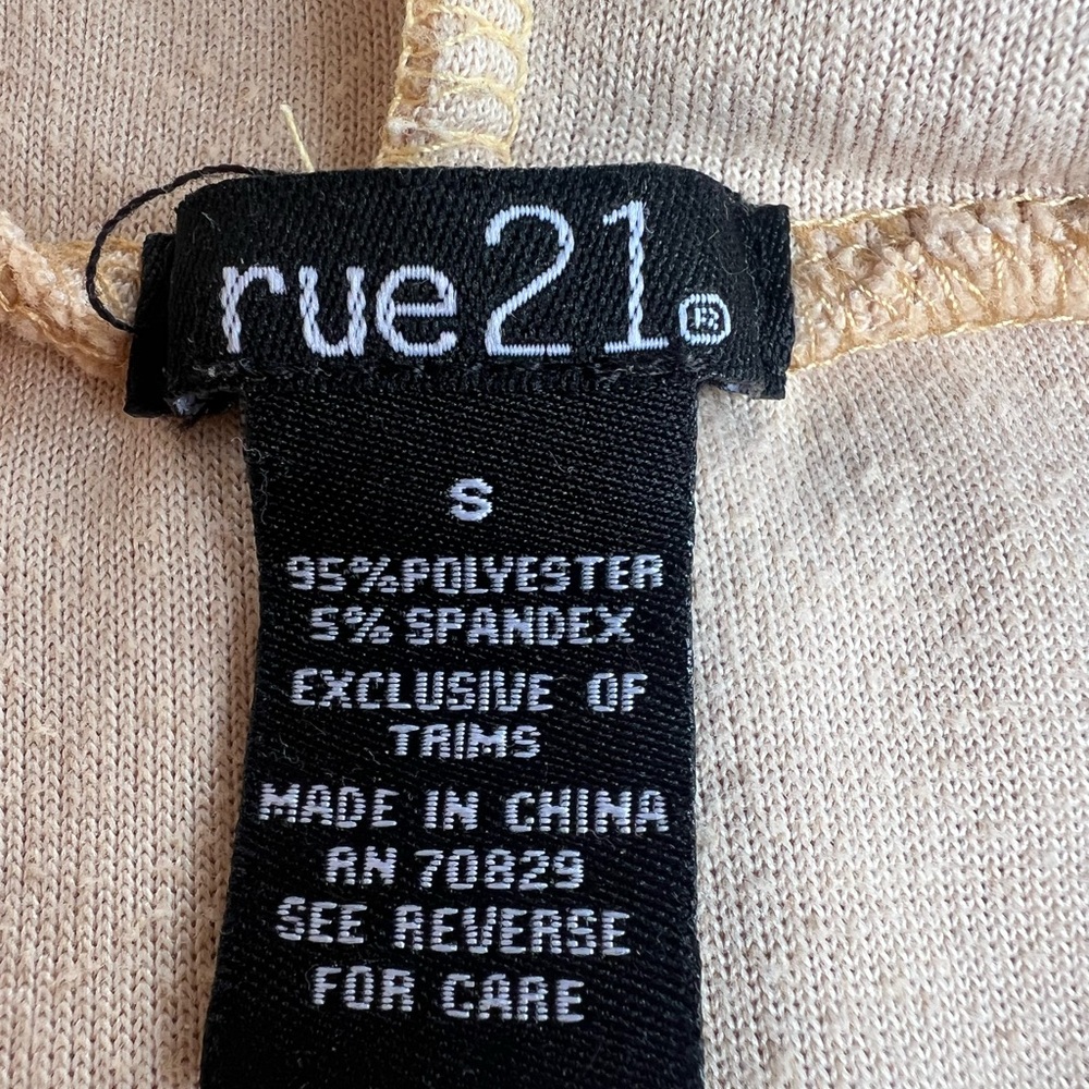 RUE21 Beige Pullover‎ Tan Fleece Hoodie Sweatshirt Size Small “honey” - Picture 10 of 11